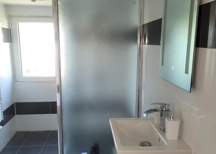 Homestay szállás Pieschen Hertz _toller Preis *